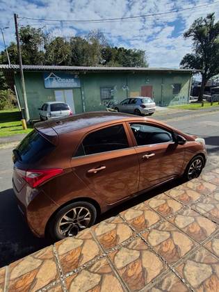 HYUNDAI HB20 1.6 COMFORT PLUS 16V FLEX 4P MANUAL